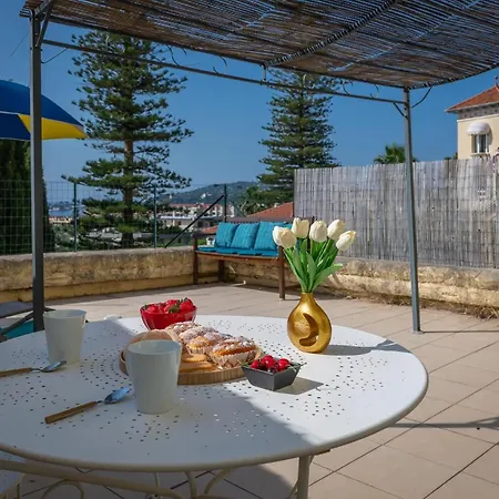 Louna * Beaulieu-sur-Mer